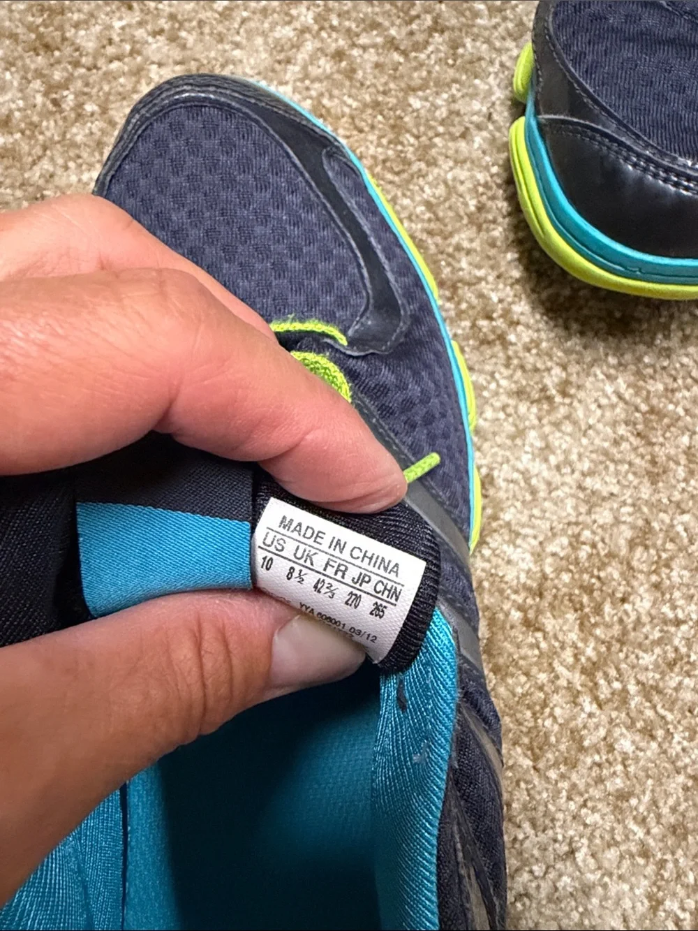 adidas lightweight athletic